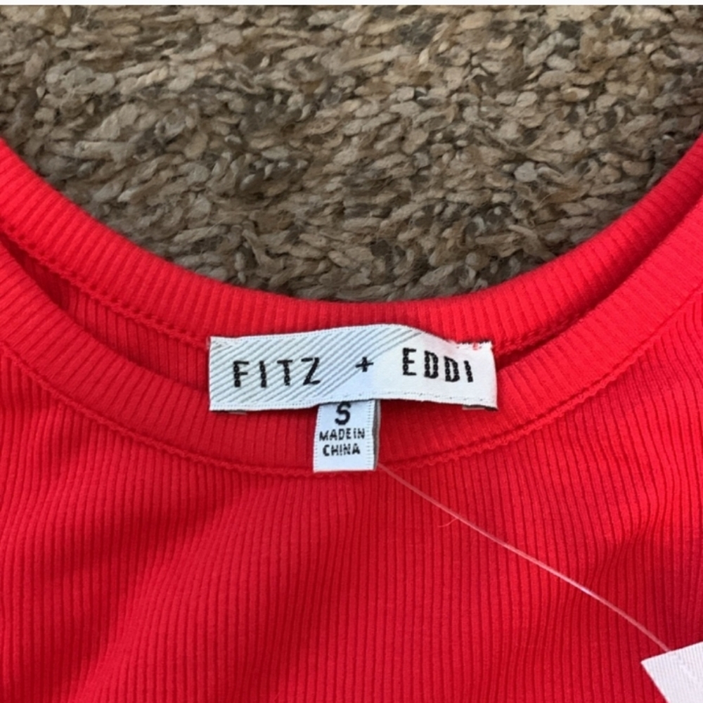 Fitz & Eddie, Womens NWTS sz Small red Ribbed stretchy long sleeve top. Adorable - Picture 6 of 10